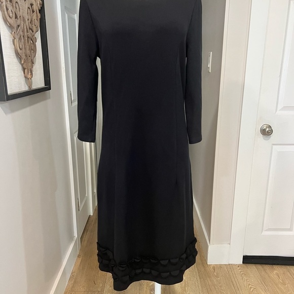 BODEN black shift dress with circles appliqué in tows around the hemline - Picture 3 of 14